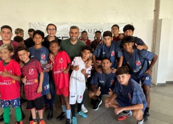 Projeto Clínica do Futebol amplia atendimento e reforça esperança para jovens em Paranaguá