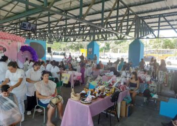 Prefeitura de Paranaguá realiza evento alusivo ao Dia Internacional da Mulher no Terminal Urbano