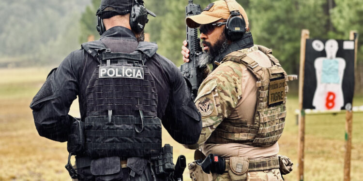 Polícia Civil do Paraná amplia armamento com 750 novos fuzis em todas as unidades