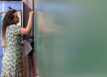 Secretaria de Educação abre inscrições para credenciamento de diretores no Paraná