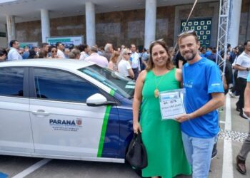 Estado entrega veículos às Agências do Trabalhador e amplia estrutura de atendimento no Paraná