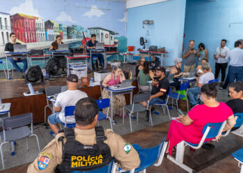 Mutirão garante regularização de imóveis para moradores dos residenciais Ouro Verde e Ilhas do Sol em Paranaguá