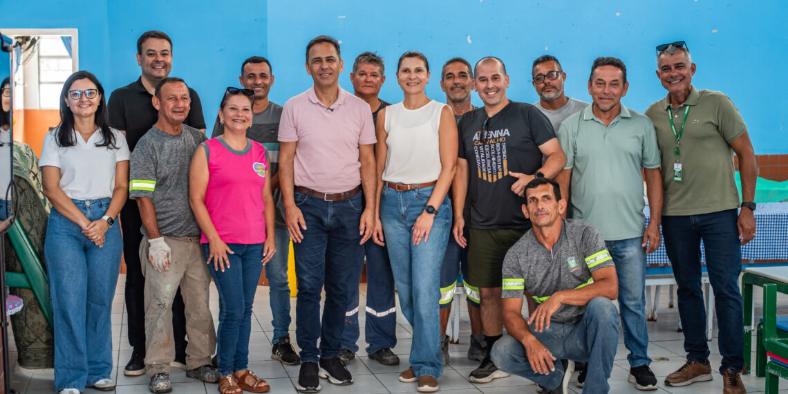 Prefeitura vistoria CMEI na Ilha dos Valadares e projeta melhorias na estrutura