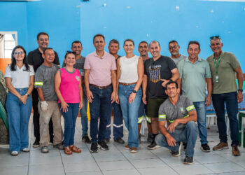 Prefeitura vistoria CMEI na Ilha dos Valadares e projeta melhorias na estrutura