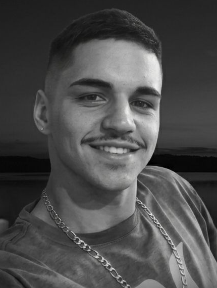 Jovem envolvido em grave acidente envolvendo carro e moto, morre no hospital regional em Paranaguá