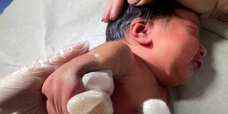 Paraná amplia vacinação da BCG em maternidades e protege bebês contra a tuberculose