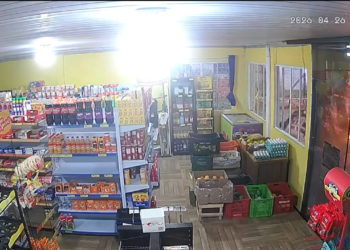 Homem é indiciado por tentativa de homicídio após atear fogo em vereador de Guaraqueçaba