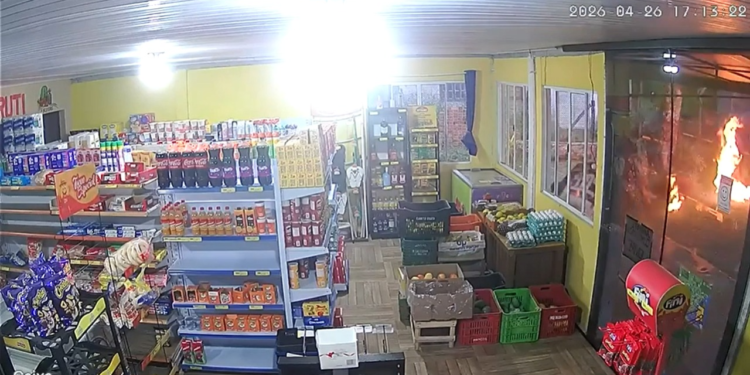 Homem é indiciado por tentativa de homicídio após atear fogo em vereador de Guaraqueçaba