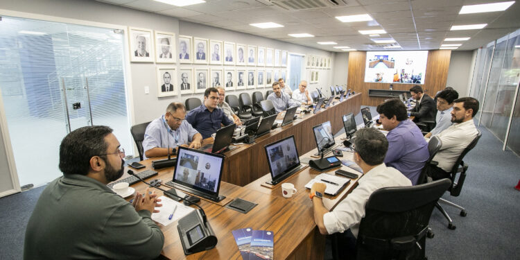 Portos do Paraná aprovam relatório com padrões internacionais e reforçam compromisso ambiental