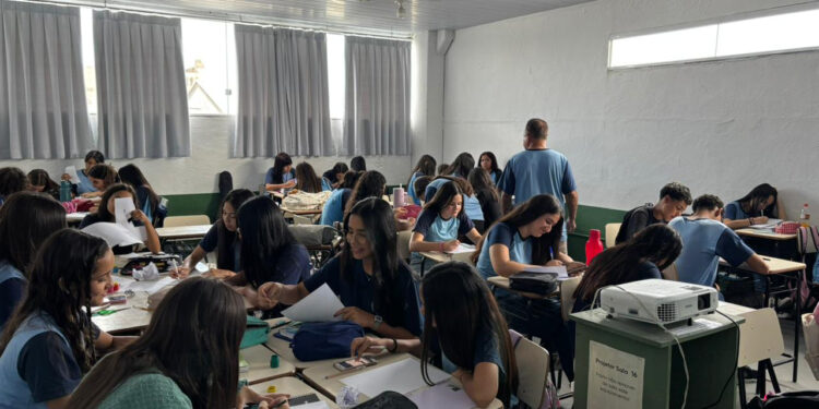 Foto: Núcleo Regional de Educação/Paranaguá
