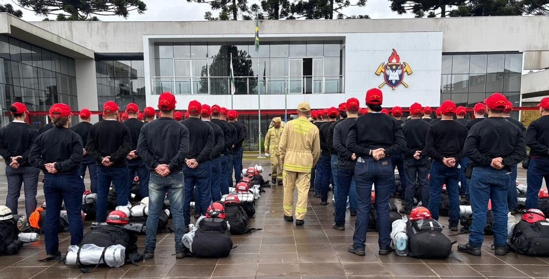 50 novos cadetes iniciam formação e vão reforçar os Bombeiros no Paraná