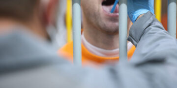 Paraná amplia coleta de DNA em presídios para ajudar a solucionar crimes