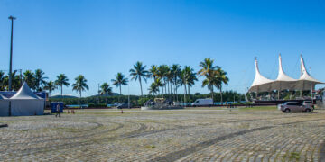 Revitalização da Rua da Praia avança e promete transformar o Centro Histórico de Paranaguá
