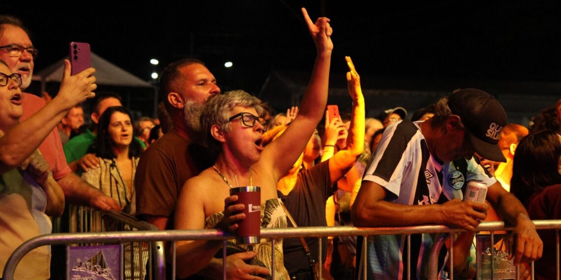 MORRETES REÚNE MAIS DE 60 MIL PESSOAS NA ABERTURA DA 40ª FESTA FEIRA AGRÍCOLA E ARTESANAL