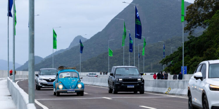TRÂNSITO LIBERADO: PONTE DE GUARATUBA ESTÁ DEFINITIVAMENTE ABERTA AOS VEÍCULOS