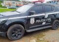 Mulher é presa por participação em sequestro e extorsão contra idosa em Matinhos