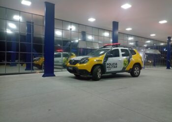 Homem sai para descartar o lixo e acaba baleado em Paranaguá