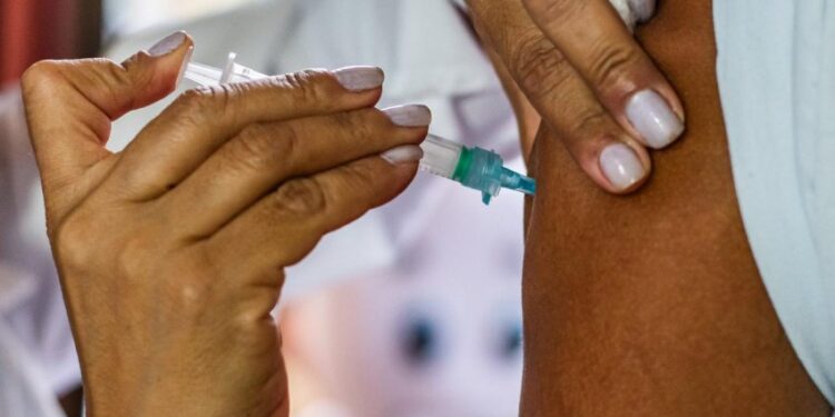 Dia D de Vacinação contra a Influenza será realizada no dia 2 de julho em Paranaguá