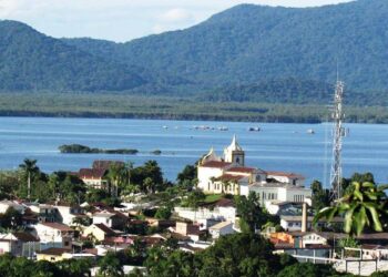 Programa Justiça no Bairro Sesc Cidadão leva serviços gratuitos à população de Antonina