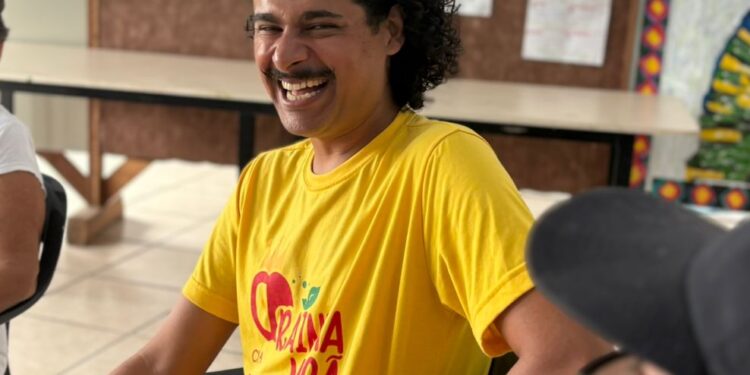 Teatro do Mar promove oficinas gratuitas de iniciação teatral para moradores de Pontal do Paraná
