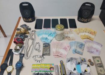 Homem é preso por tráfico de drogas e com mais de 30 munições na Ilha dos Valadares