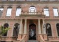 Governo do Paraná contrata serviços de limpeza do Instituto de Educação em Paranaguá