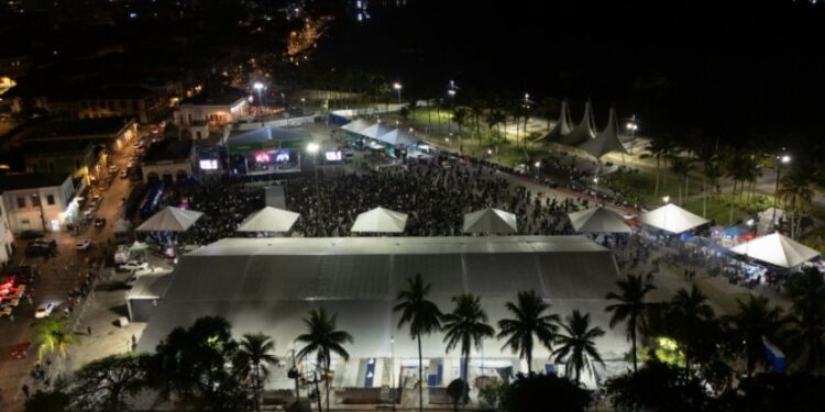 Fejupa começa nesta quinta-feira (16) com programação cultural e show nacional de Lucas Lucco