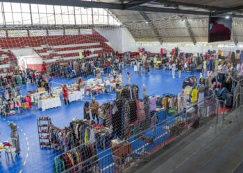 Encontro de Brechós e Artesãs movimenta o Ginásio Joaquim Tramujas nesta quinta e sexta-feira