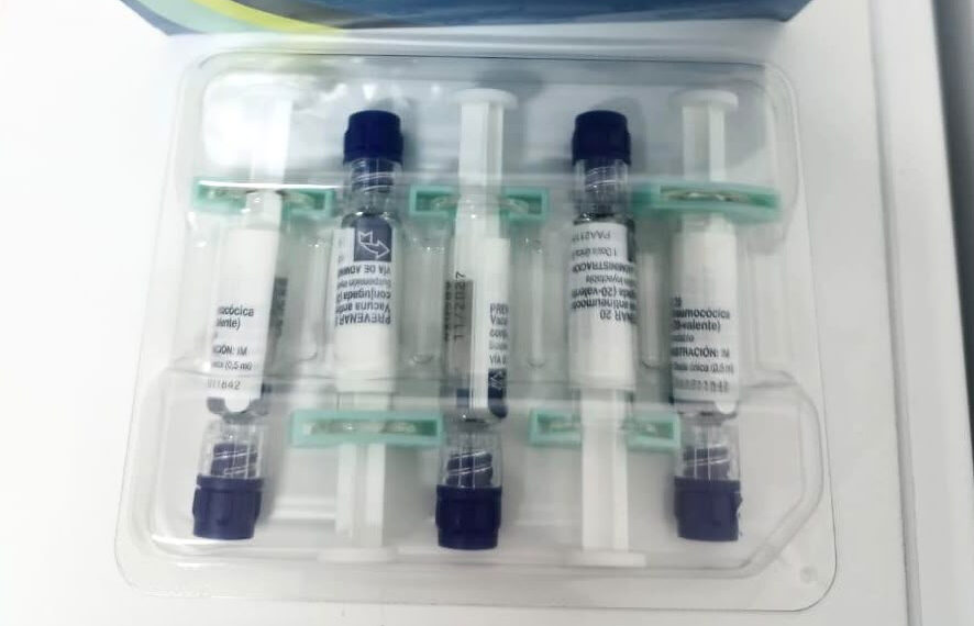 SUS amplia proteção infantil com a nova vacina Pneumo 20 disponível em Paranaguá