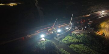 Operação para içamento de vigas altera o fluxo da BR-277 nesta noite e madrugada