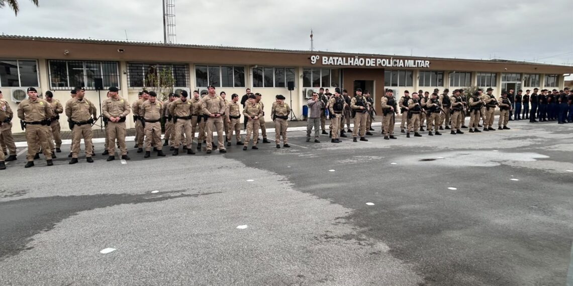 9º Batalhão da PMPR celebra 172 anos da Polícia Militar com homenagem a policiais em Paranaguá