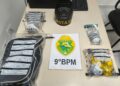 PM apreende quase 1kg de drogas em terreno no Beco do Venícius em Paranaguá