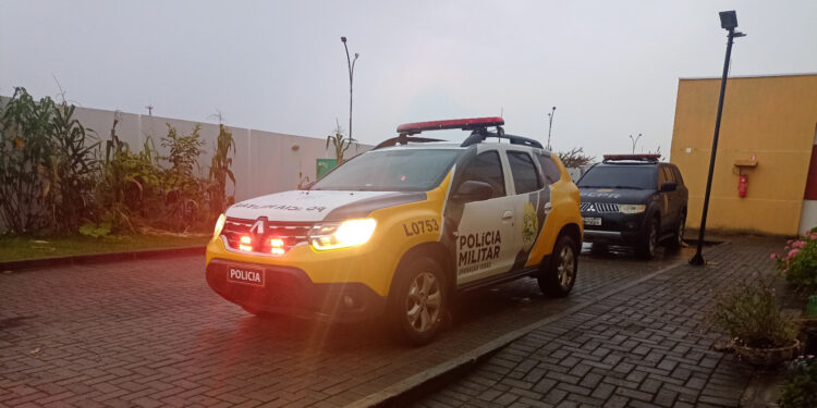 Mulher denuncia agressão, ameaça e roubo de celular pelo ex-ficante em Paranaguá
