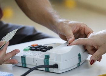 Eleitores têm até 20 de agosto para solicitar Transferência Temporária e Voto em Trânsito
