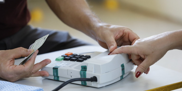 Eleitores têm até 20 de agosto para solicitar Transferência Temporária e Voto em Trânsito