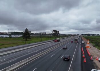 Feriado da Independência deve levar 164 mil veículos às rodovias rumo ao Litoral do Paraná