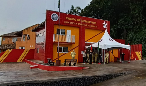 Guaratuba ganha Batalhão de Bombeiro Militar Marítimo para reforçar segurança no Litoral