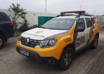 Denúncia de disparos de arma de fogo termina com dois presos por tráfico em Paranaguá