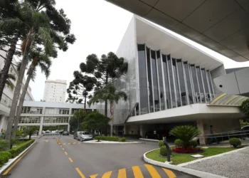 PF investiga suspeita de irregularidade envolvendo deputado estadual e saque de R$ 300 mil