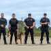GCM treina cadela K9 na Ilha do Mel para futuras operações contra o tráfico de drogas