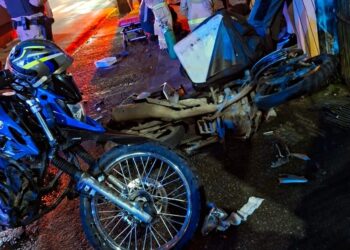 Colisão entre duas motos deixa dois homens feridos em Paranaguá; um está em estado gravíssimo