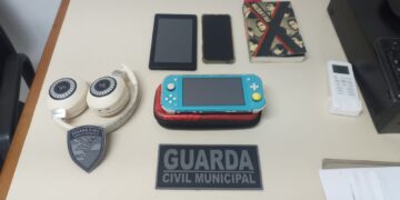 GCM prende homem e recupera bolsa com eletrônicos furtados em Paranaguá