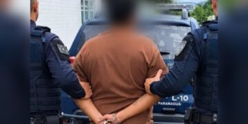 Homem furta perfumes, é perseguido por funcionária e acaba preso em Paranaguá
