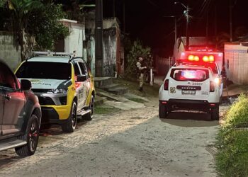 Suspeito morre em confronto com a PM na Ilha dos Valadares